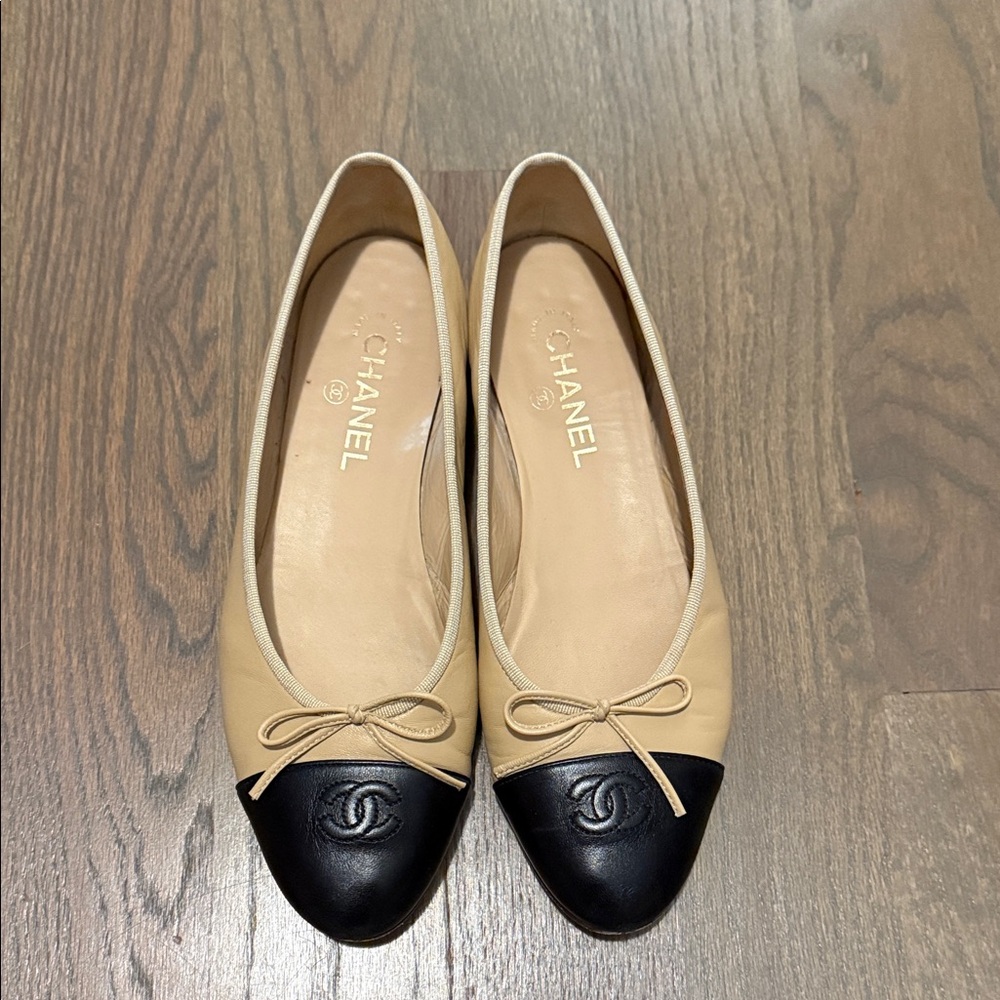 CHANEL CAP TOE FLATS